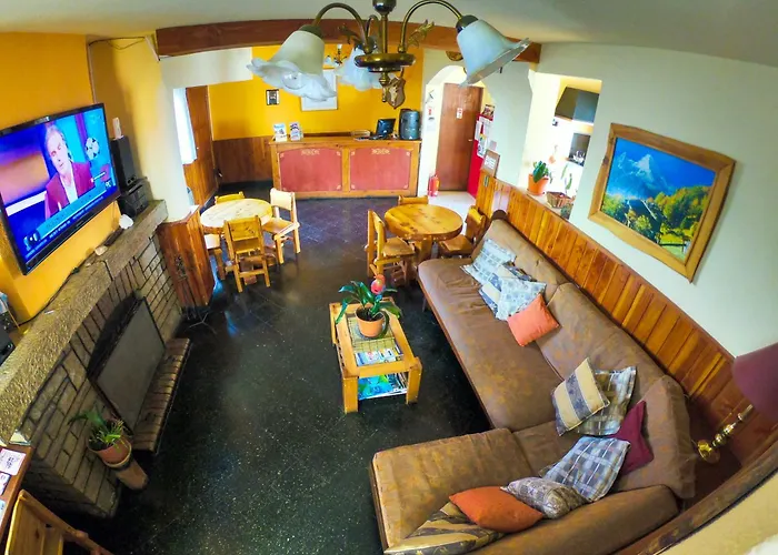  Refugio Patagonia Hostel